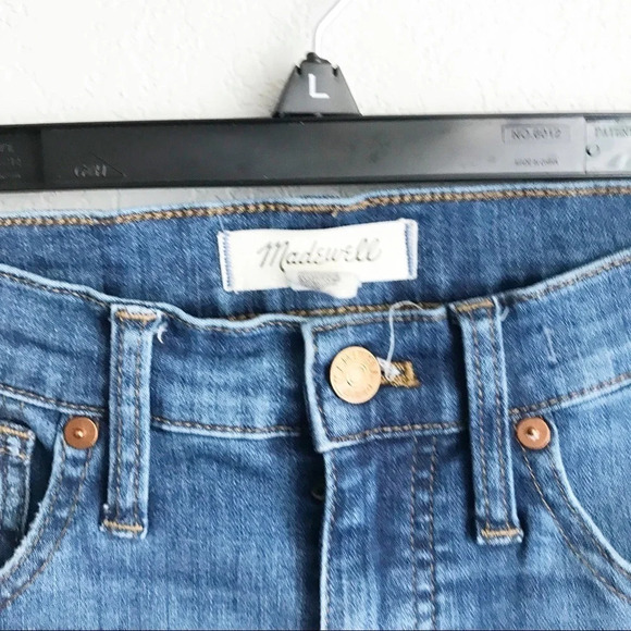 MADEWELL 9" High Rise Skinny Crop Jeans in Delmar Distressed Wash 25 - Picture 6 of 10